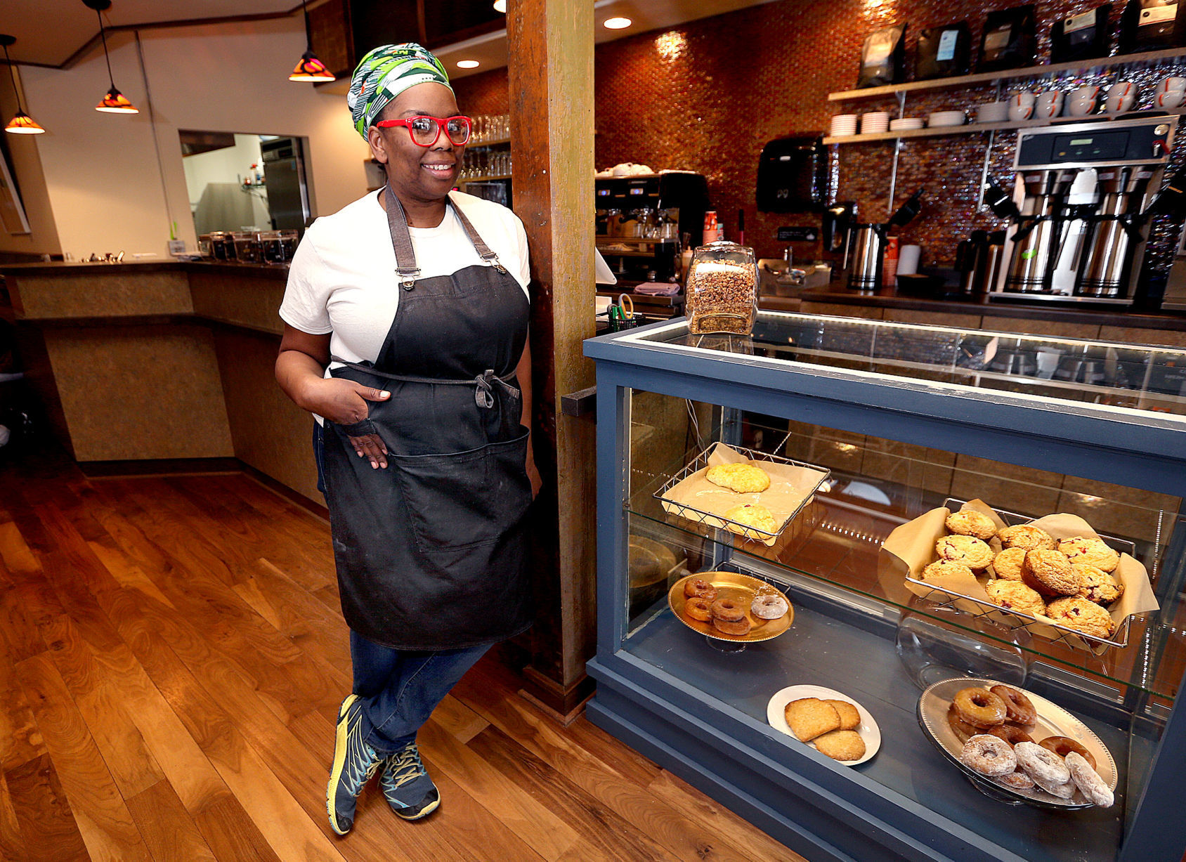 4. Uptown Café and Bakery
